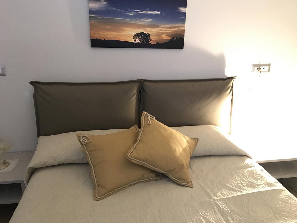 Casa Soave B&B Альба Екстер'єр фото