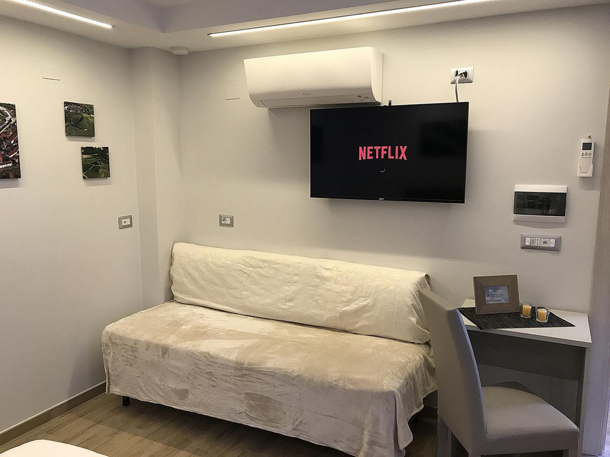 Casa Soave B&B Альба Екстер'єр фото